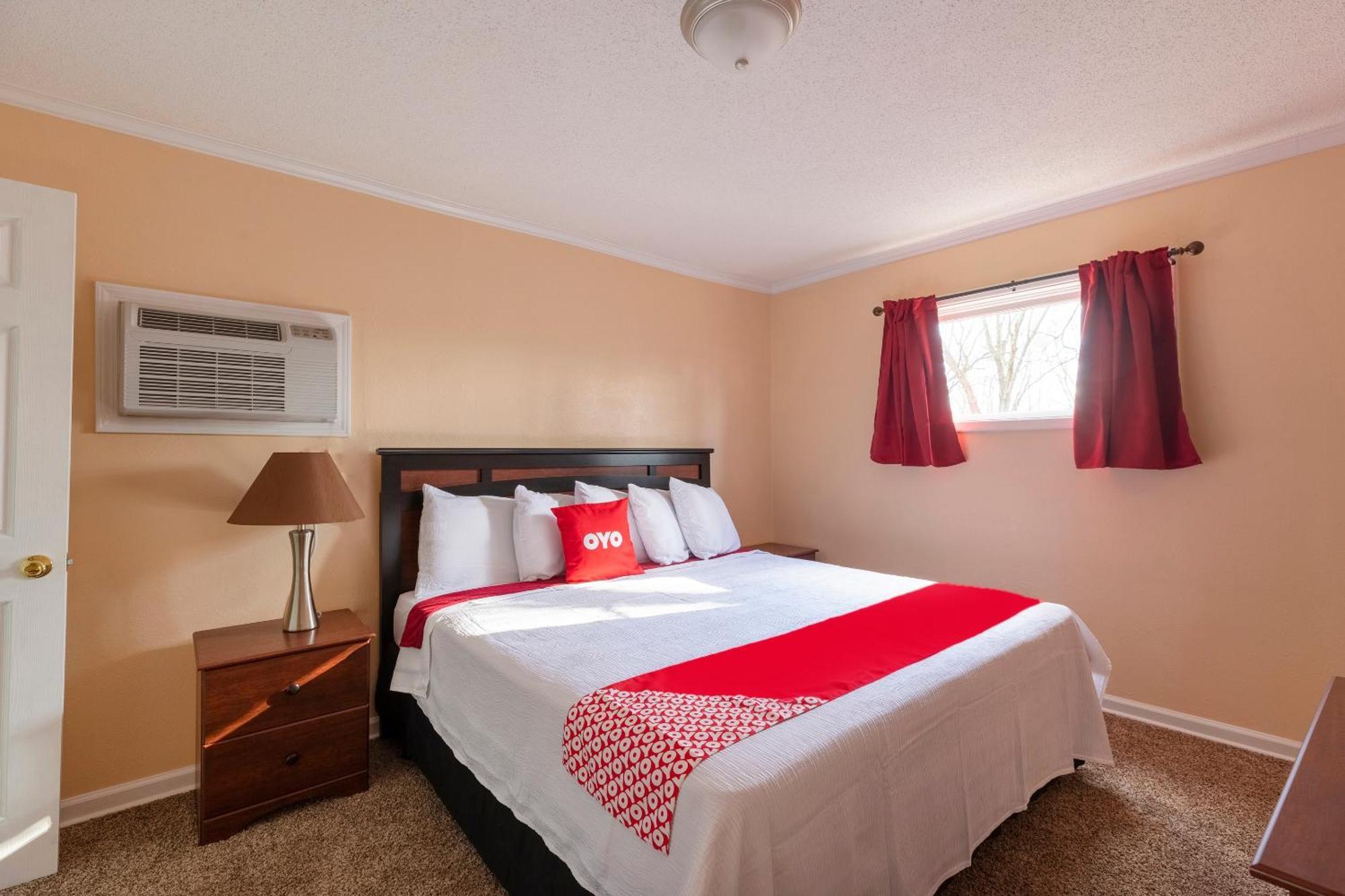 Oyo Hotel Cave City Ky Bagian luar foto